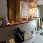 Hotel Prado Avec Parking - Proche Zenith