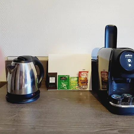 Prado Avec Parking - Proche Zenith