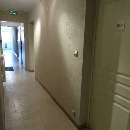 Prado Avec Parking - Proche Zenith Otel