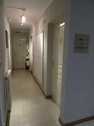 Hotel Akena Le Prado - Proche Zénith 3*