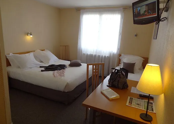 Prado Avec Parking - Proche Zenith Отель 3*