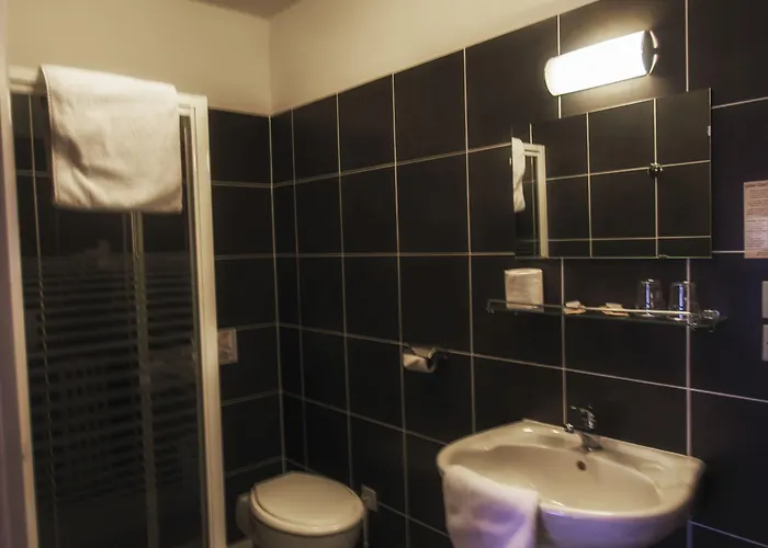 Отель Prado Avec Parking - Proche Zenith Тулуза