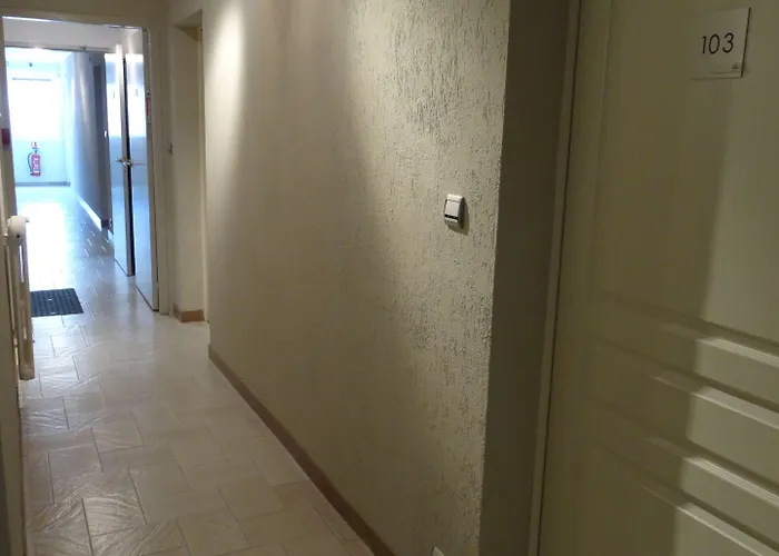 Akena Le Prado - Proche Zénith Hotel