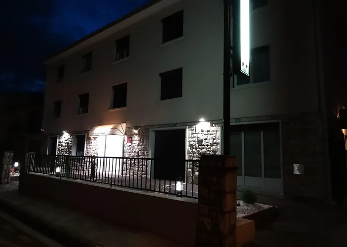 Отель Prado Avec Parking - Proche Zenith Тулуза