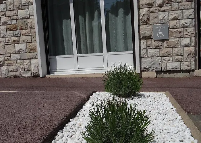 Отель Prado Avec Parking - Proche Zenith