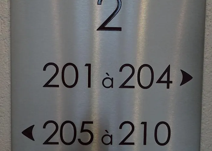 Отель Prado Avec Parking - Proche Zenith Тулуза